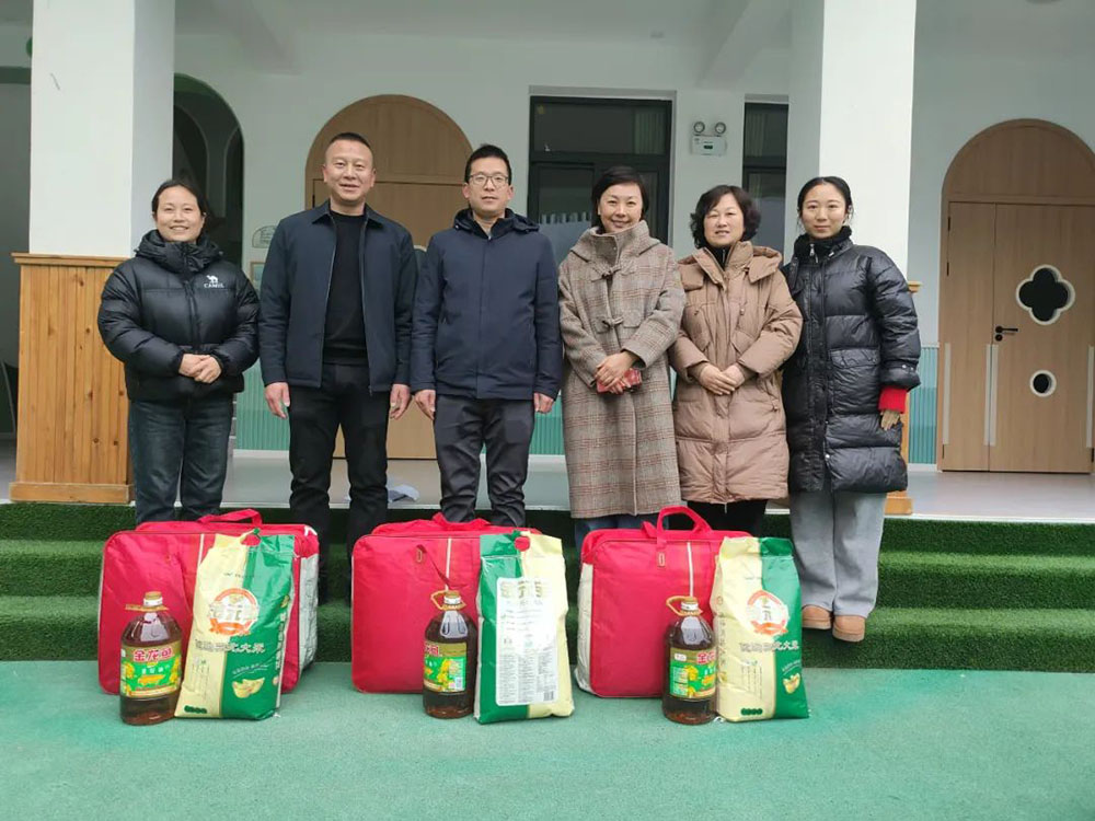 寒冬慰问情意深 浓浓关怀暖人心 —— 碧口镇党委政府开展节前走访慰问活动